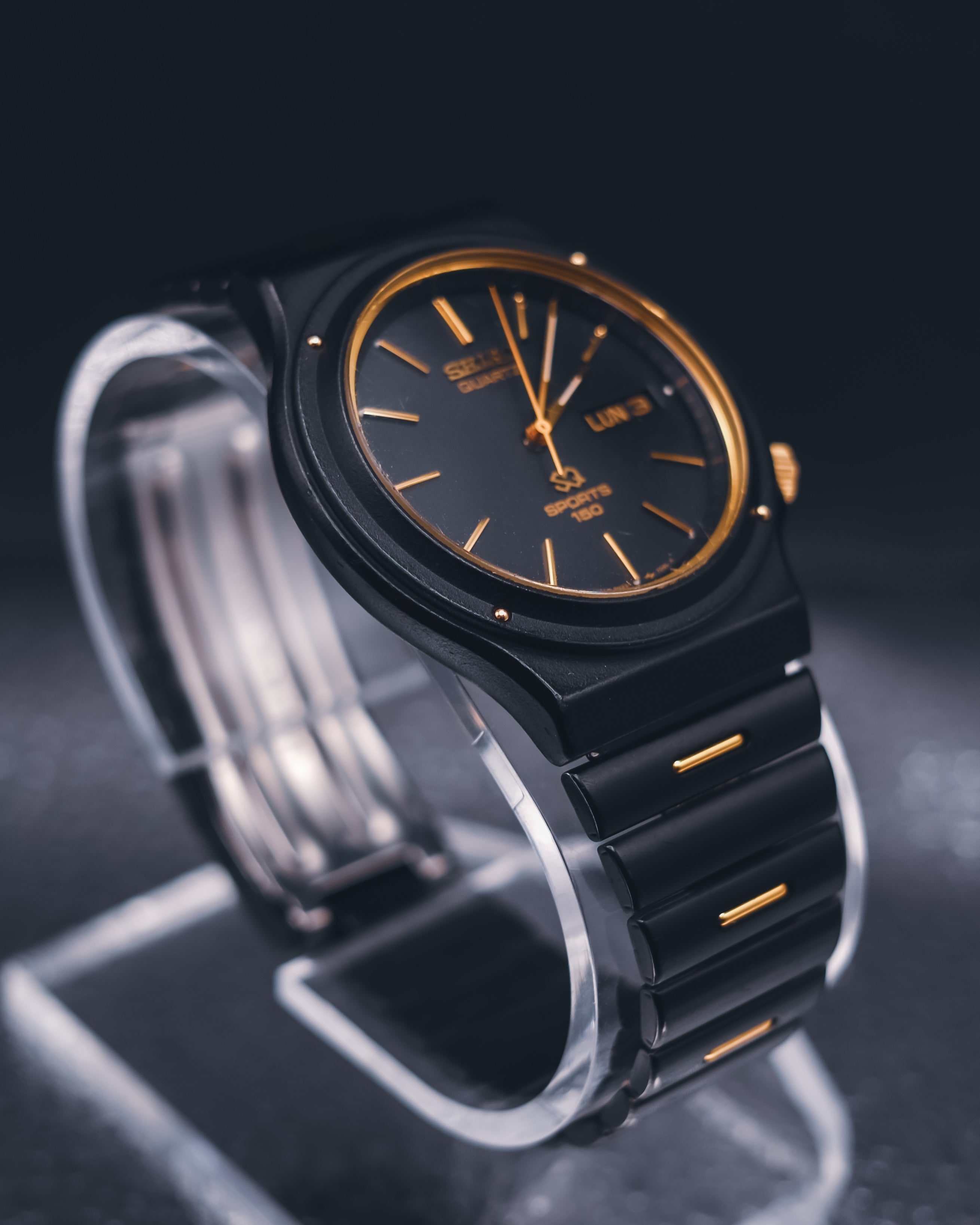Vintage Seiko SQ Sports 150 Watch - Black Ceramic Coated & Gold - Thin Case - Screw Down Back - 1980s Quartz