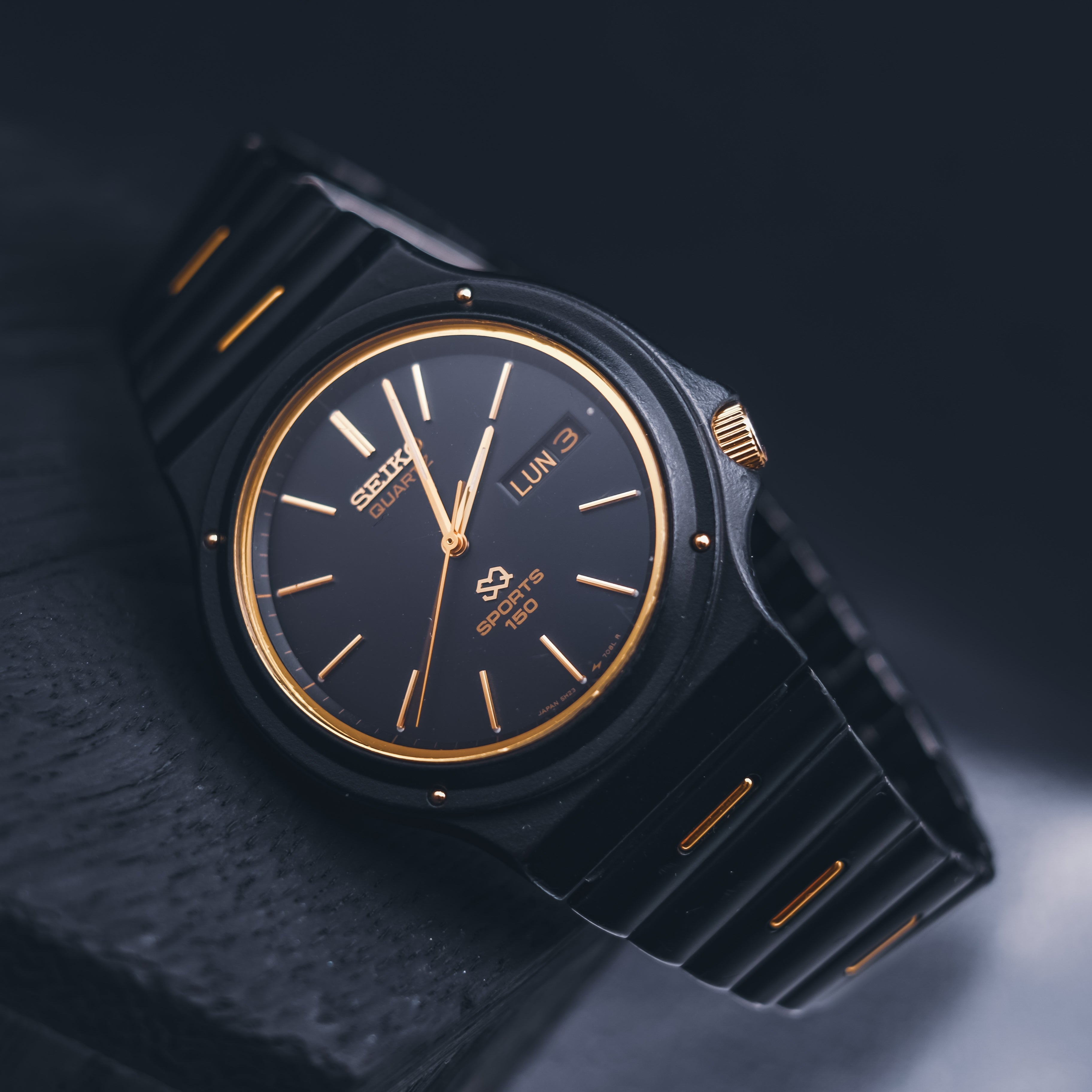 Vintage Seiko SQ Sports 150 Watch - Black Ceramic Coated & Gold - Thin Case - Screw Down Back - 1980s Quartz