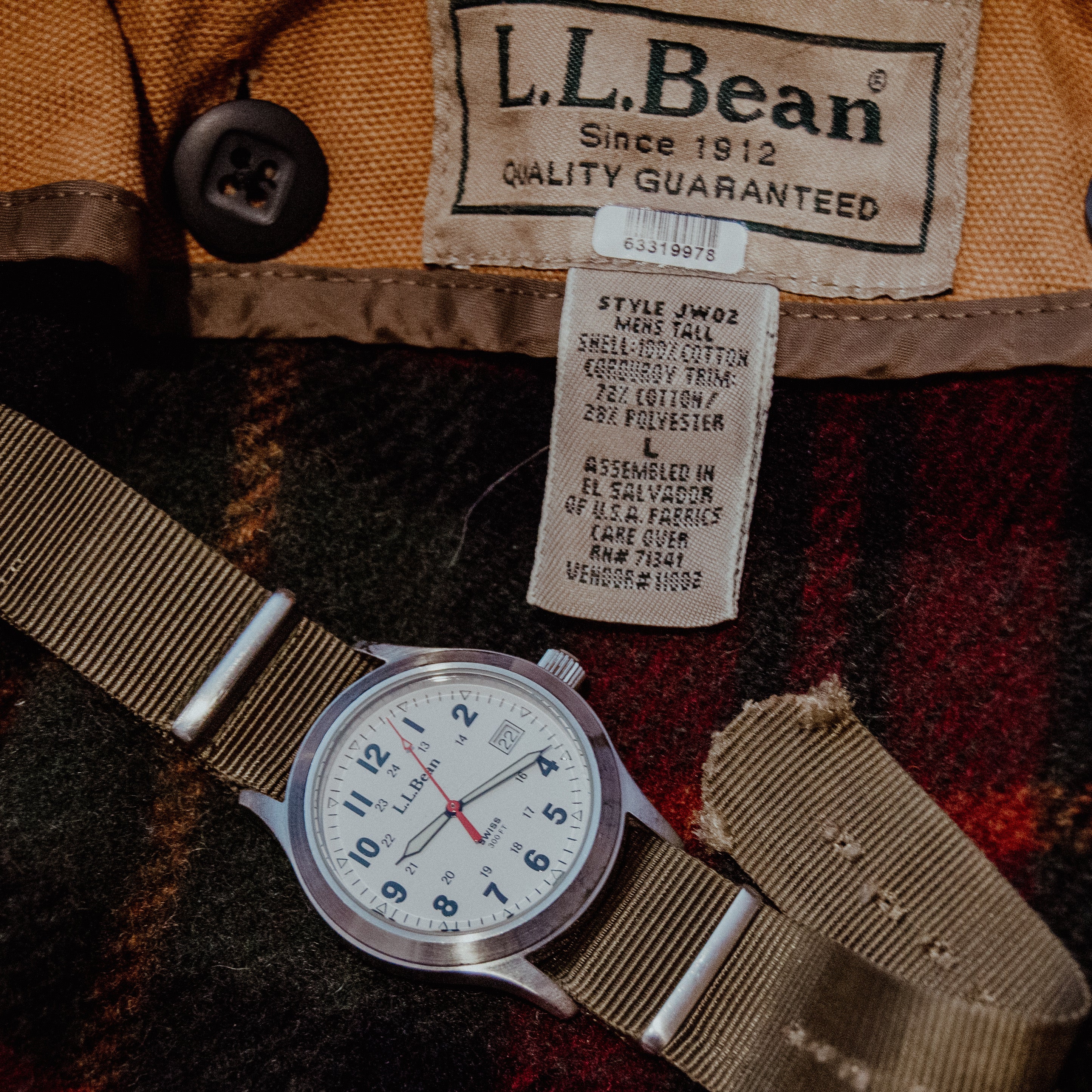 Vintage L.L. Bean Swiss Field Watch - White Dial 24-Hour - 300FT Stainless Steel - 1990s Outdoor Tool Watch