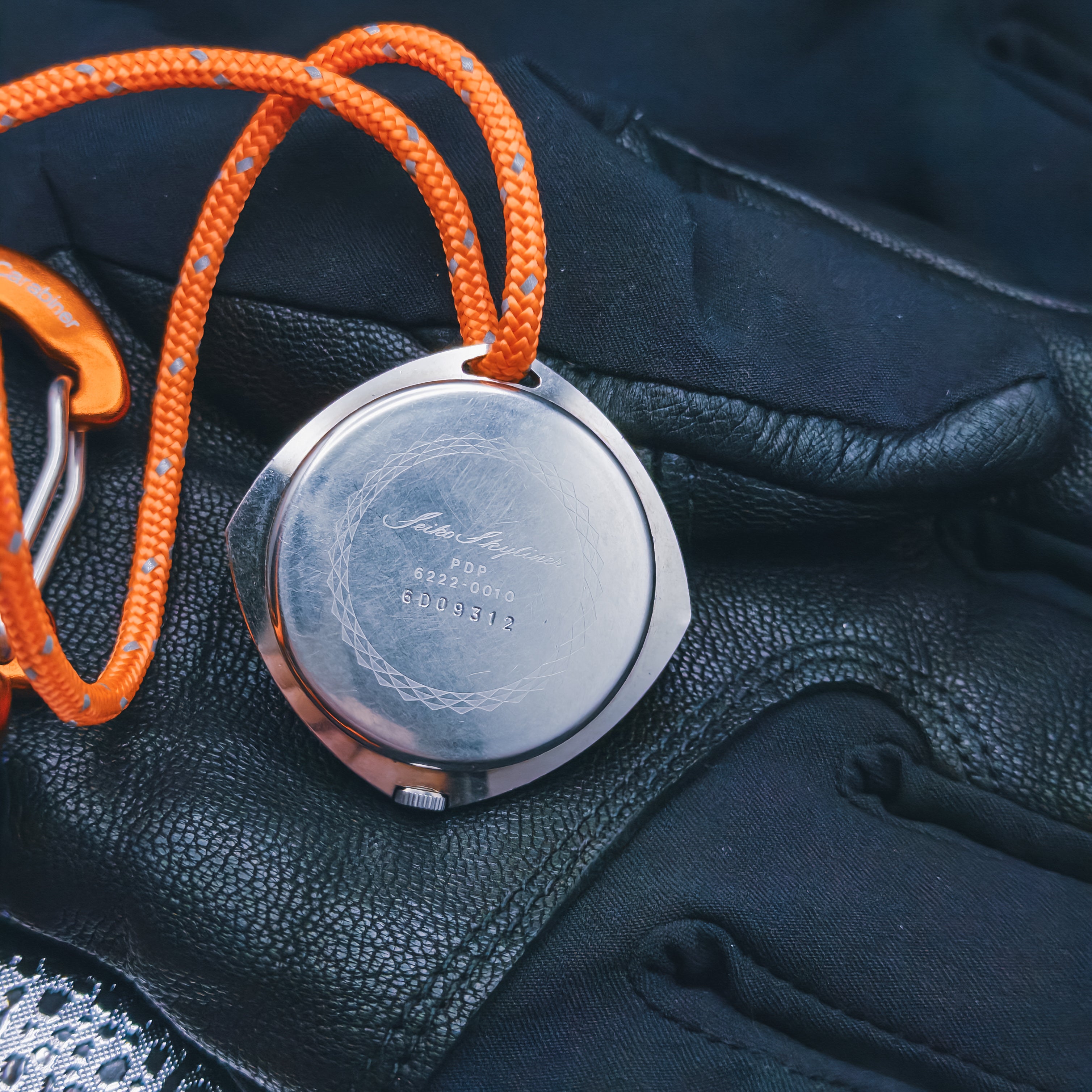 Vintage Seiko Skyliner Pocket Watch - Minimalist "Two-Hand" Mod - Diashock 21J - Custom Paracord Lanyard